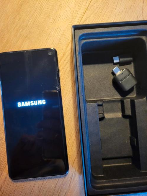 Samsung S10 128 gb (met schade aan scherm)