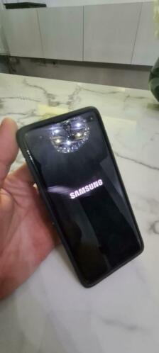 Samsung s10