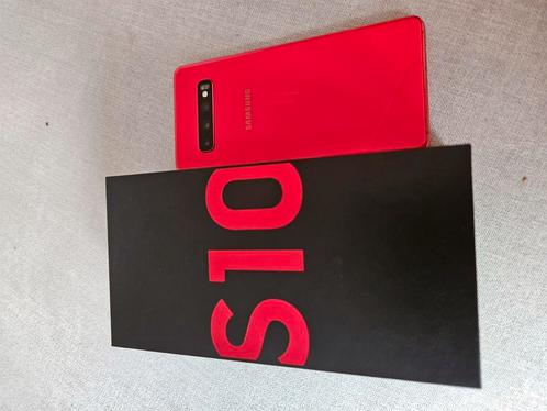 Samsung S10 rood met beschermfolie 