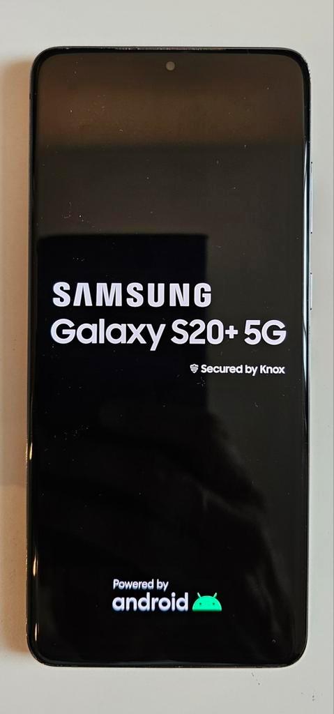 Samsung S20 5G met 128Gb Dual SIM inclusief hoes