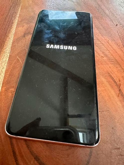 Samsung S20 roze goud - achterkant gebarst
