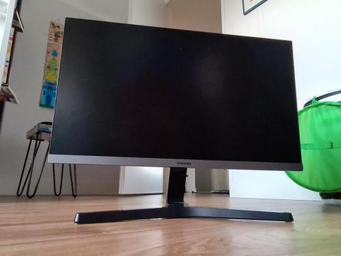 Samsung S24R350FHM HD monitor.