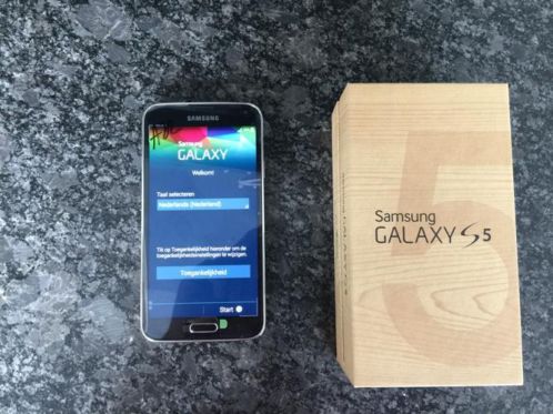 Samsung s5 (nieuwstaat)