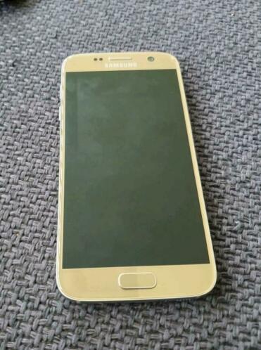 Samsung S7 G930F GOLD met origineel Samsumg hoesje