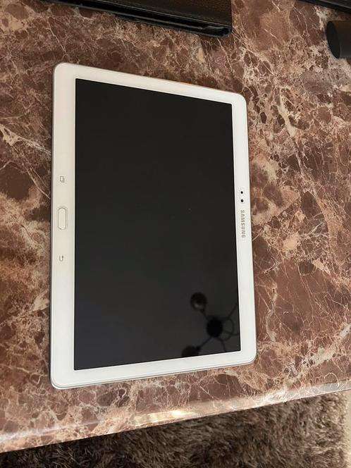 Samsung SM-T520