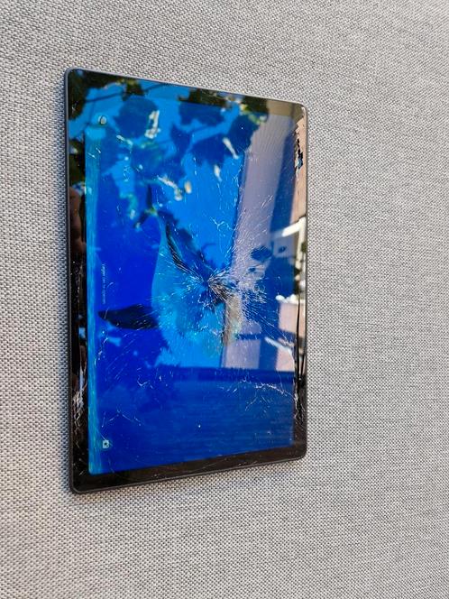 Samsung Tab A7 10.4 inch 32 gb met kapot scherm