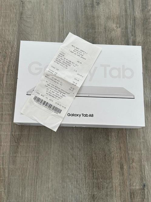 Samsung Tab A8 64 Gb splinternieuw ongebruikt Silver amp Bon