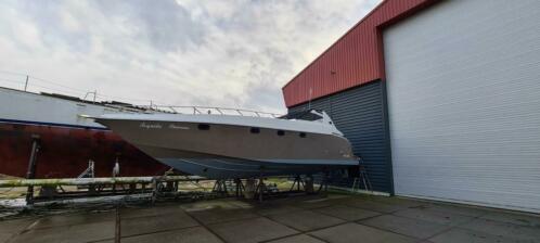 Schade boot Groot motorjacht Sun Sea 40 Sport  14.950,-