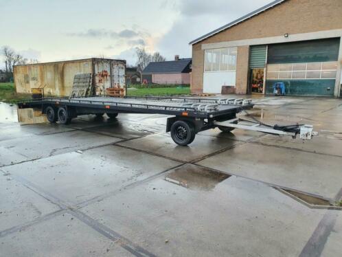 Schamelwagen autotransporter oprijwagen autoambulance