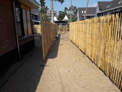 Schapenhekken,poorten,postamprail laten plaatsen