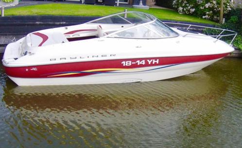 Schitterende Bayliner 212 Cuddy Cabin