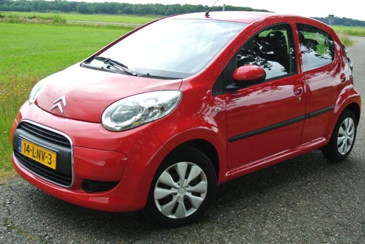 Schitterende Citroen C1 5-DRS Airco,Toerenteller, Airbags.