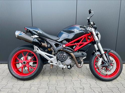 Schitterende Ducati Monster 1100 Racing - 2009 - Weinig km