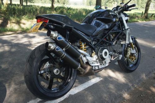 Schitterende Ducati Monster S4R met Termignoni uitlaten