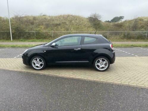 Schitterende Exclusieve Alfa Mito Progression 1.4i 16V Airco