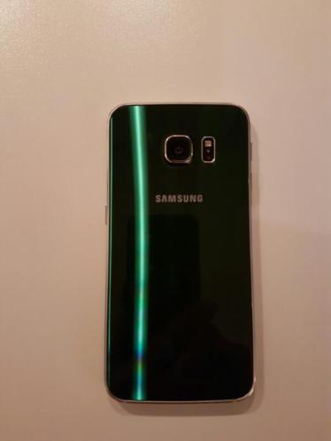 Schitterende Samsung s6 edge green emerald. Als nieuw