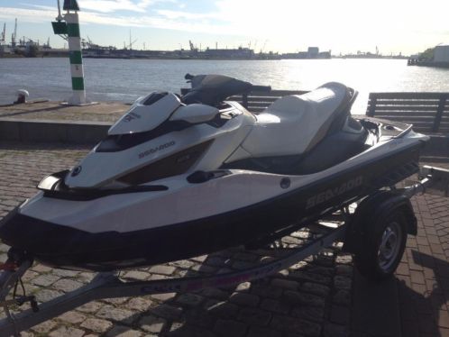 Schitterende Sea Doo GTX Limited iS 260 met nieuwe trailer