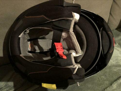 Schuberth C4 pro Swipe systeemhelm met SC1 module maat XL61