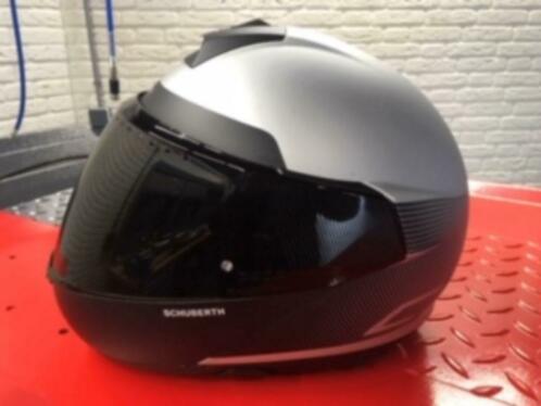 Schuberth Helm C4 (Echt nagenoeg nieuw) met Bluetooth.