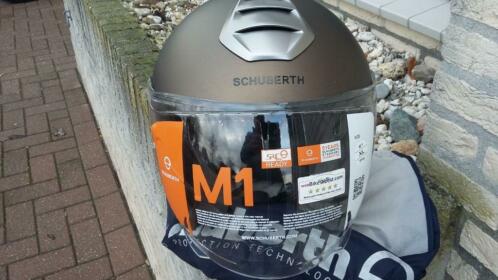 Schuberth helm type m1 maat 60-61 nieuw