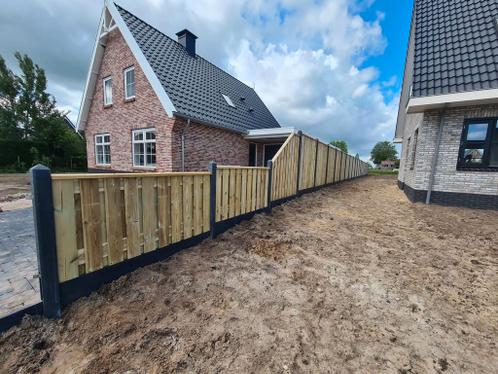 Schuttingen hout beton