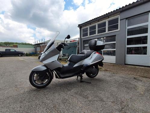 scooter aprilia atlantic sprint 500