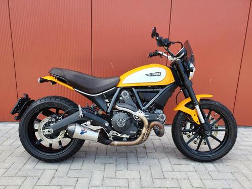 Scrambler 800 Icon ABS, 1e eig. NL Motor, 7000km, Termignoni