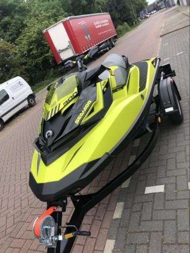 Sea doo RXP 300 2018 nieuw sea-doo geelzwart 2 jaar garanti