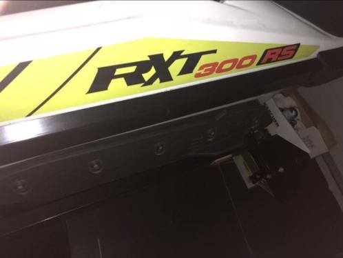 SEA DOO RXT 300 RS Als nieuw 5 keer op het water geweest