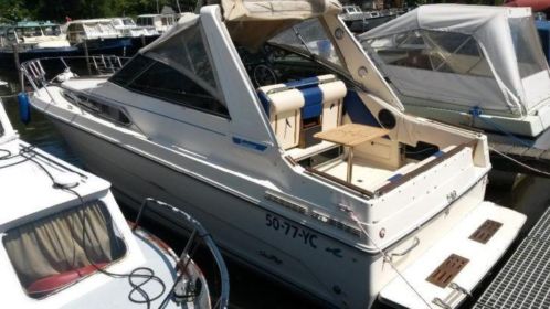 Sea Ray Sundancer 260 268 speedboot