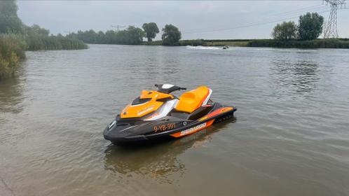 SEADOO GTI 130 SE  25 uur  Nieuwe trailer LED