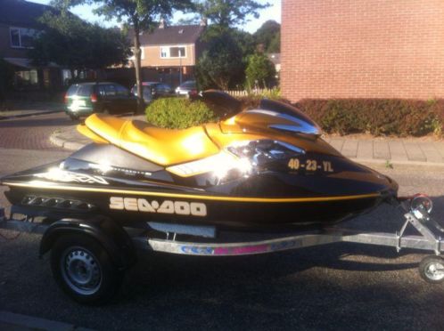 Seadoo RXP 215 supercharged bwjr. 2006 incl. trailer
