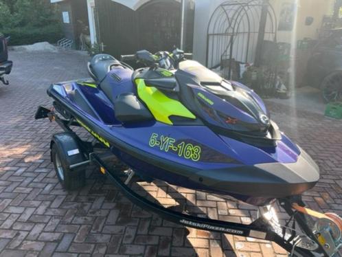 seadoo rxp 300 met zwarte trailer