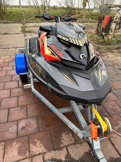 Seadoo RXP 300 RS 2019 met Galaxy trailer 54 uur