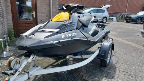 Seadoo spark 2 up 110pk bouwjaar 2019 76 vaaruren