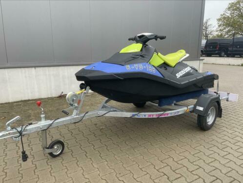 Seadoo Spark 2020 14 uur met trailer rem en achteruit