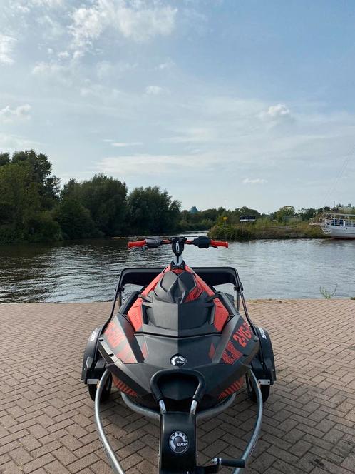 Seadoo Spark Trixx 2-up