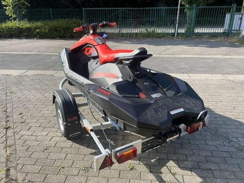 Seadoo Spark Trixx  2023  0 uren nieuw  inc. Aanhanger