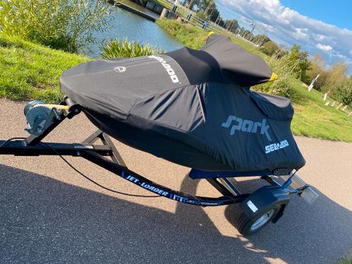 Seadoo trixx 2020 3up incl (speaker en trailer)