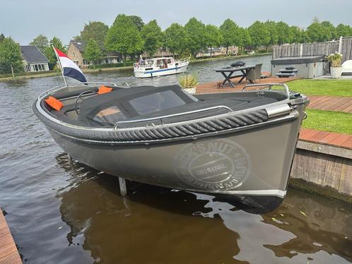 Seafury 730 Comfort  Boegschroef  Koellade etc