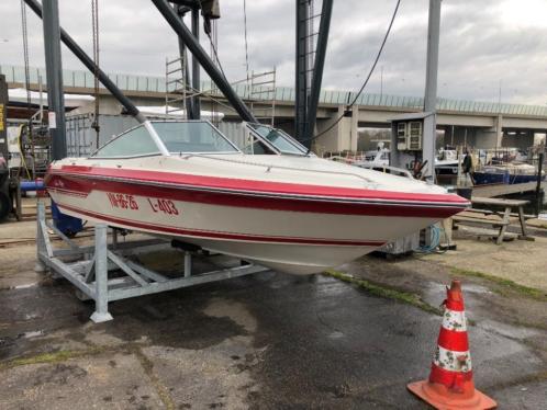 Searay Seville ( 135 pk 4 cilinder 3.0 )  Extra039s