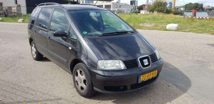 Seat Alhambra 2.0i Benzine 85KW bj 2005 Zwart