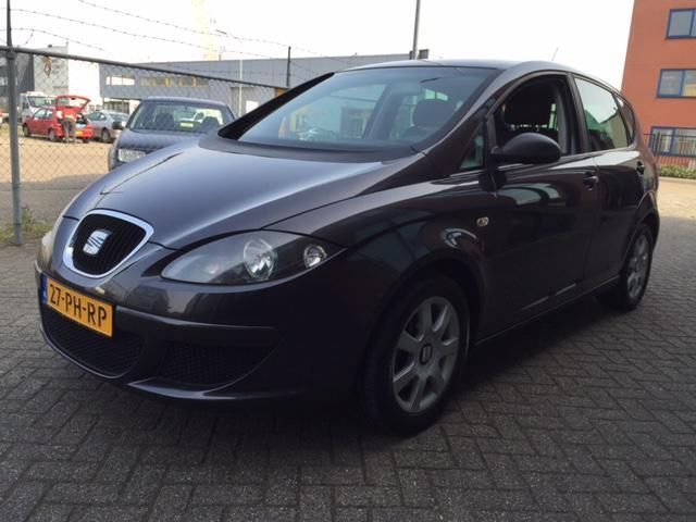 Seat Altea 1.9 TDI Sport, AIRCO, BJ 6-2004, APK7-2015