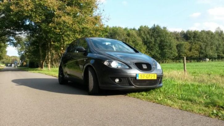 Seat Altea 2.0 TDI 16V 103KW 2004 Zwart