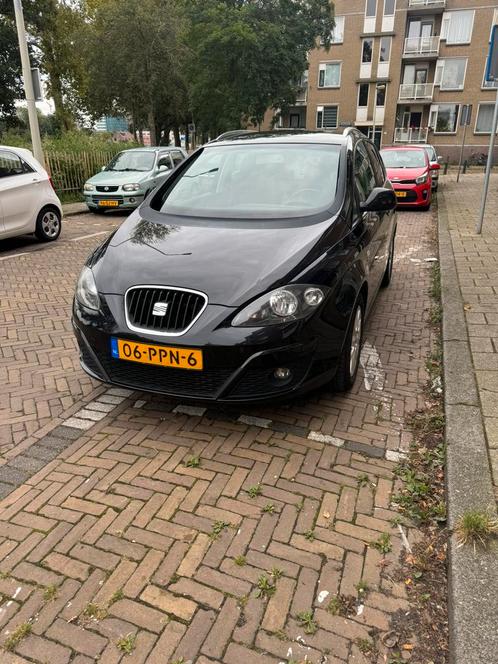 Seat Altea XL 1.2 TSI 77KW Stationwagon 2011 Zwart