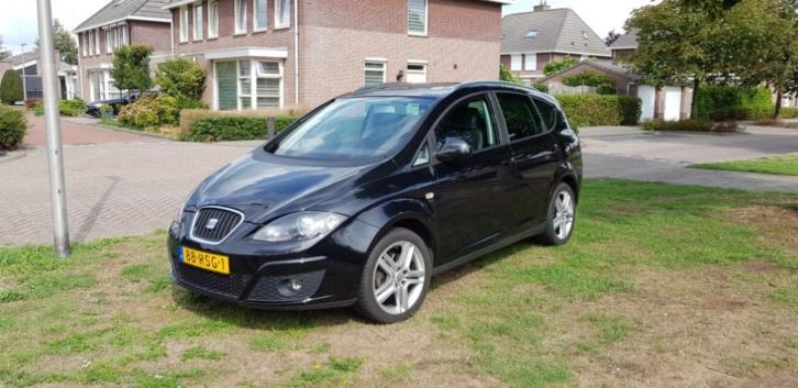 Seat Altea XL 1.2 TSI mpv Stationwagon 2011 Zwart