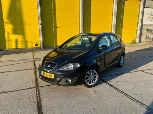 Seat Altea XL 1.4 TSI style 92KW125PK station 2011 Zwart