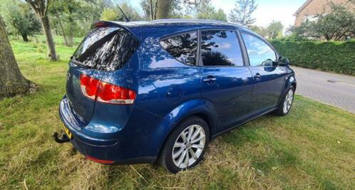 SEAT Altea XL 1.6 Diesel 105 pk BJ.2012 ( Automaat )