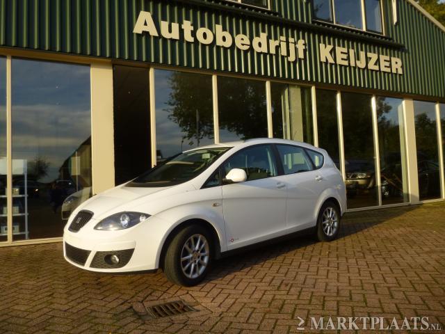 Seat Altea XL 1.6 TDI Style Copa navi-clima-cruise