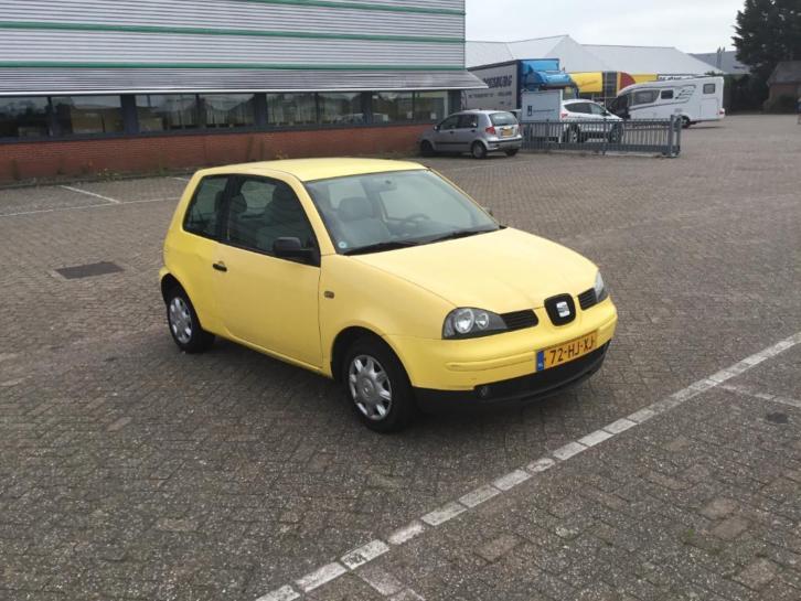 Seat Arosa 1.4 44KW 2001 Geel